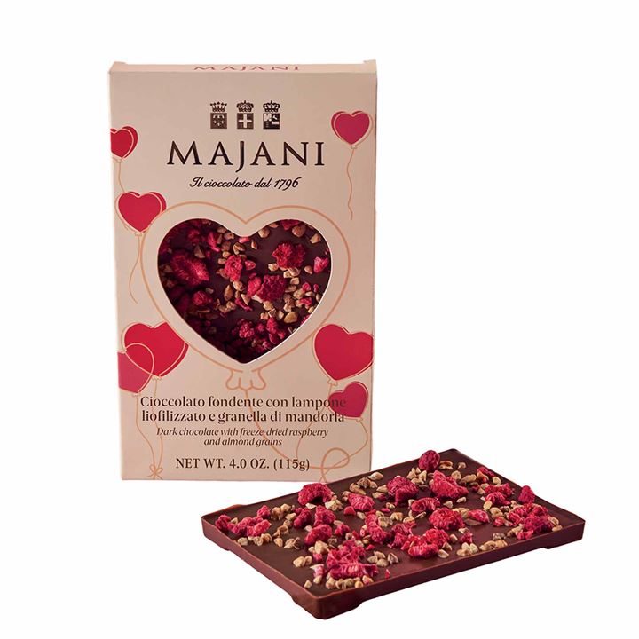 Bild på Mörk chokladkaka med hallon & mandelkrisp