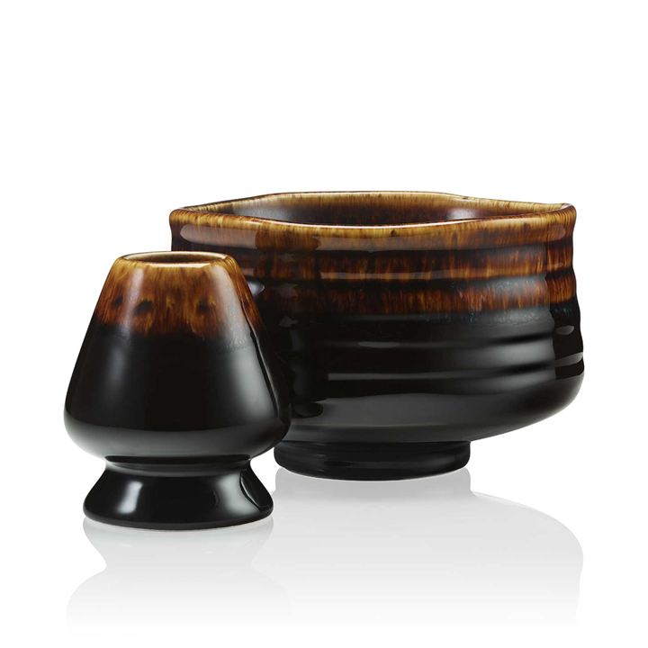 Bild på Matcha skålset i brunt – skål & vispstöd i porslin